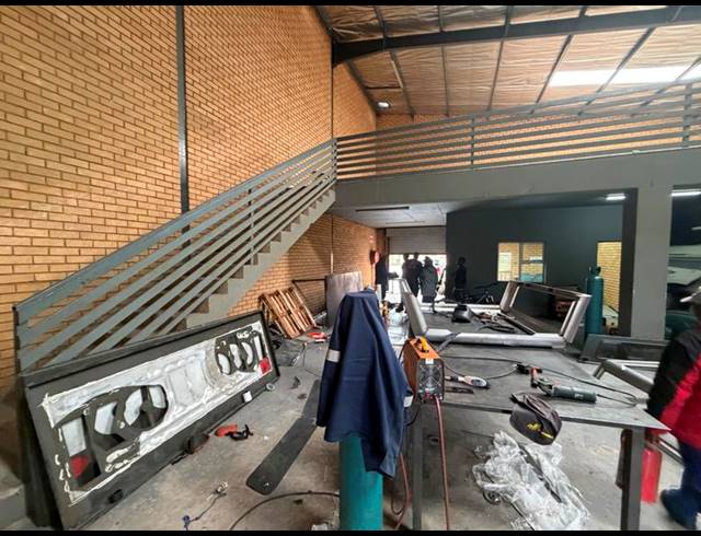 INDUSTRIAL PROPERTY TO RENT IN SUNDERLAND RIDGE